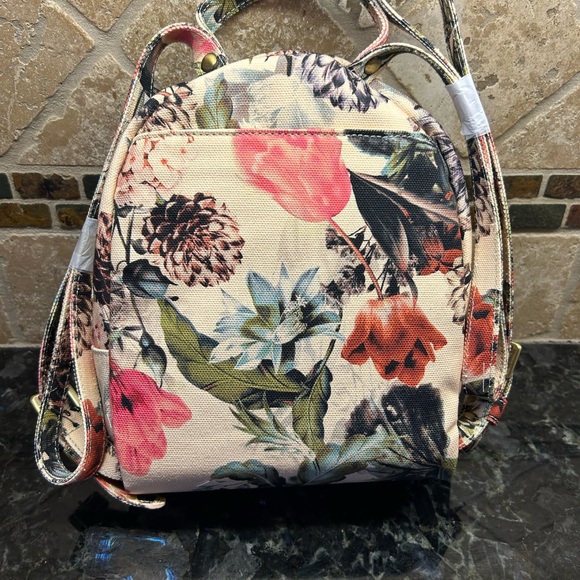Hobo Juno Mini Backpack in Cotton Canvas - Botanical Floral.   PRICE IS FIRM - Picture 1 of 2